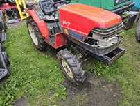 Traktor yanmar f-7 forte 4x4