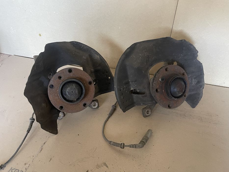 Цапфа Передня БМВ Е46 Поворотний Кулак Ступица Подшипник BMW E46