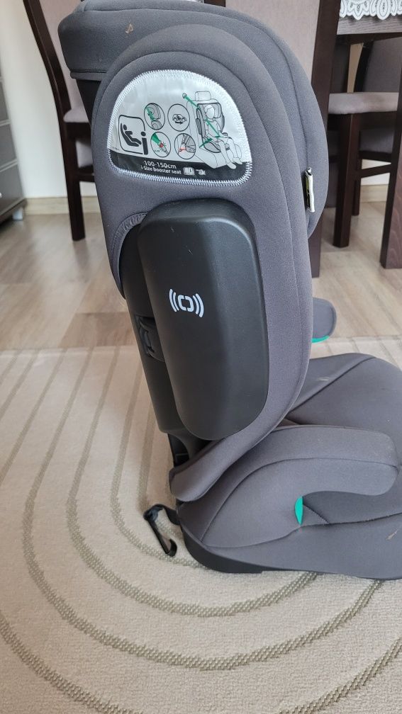 Fotelik samochodowy Graco EverSure z podstawką podwyższającą