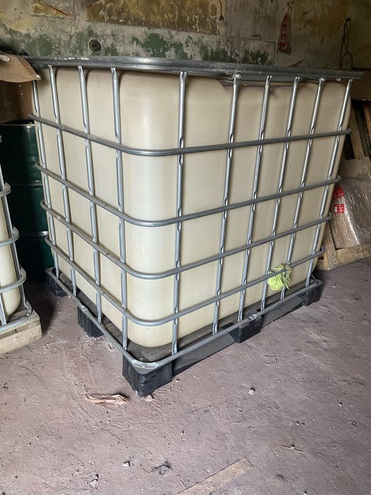 Єврокуб. Чистий. З під бензину та ДП