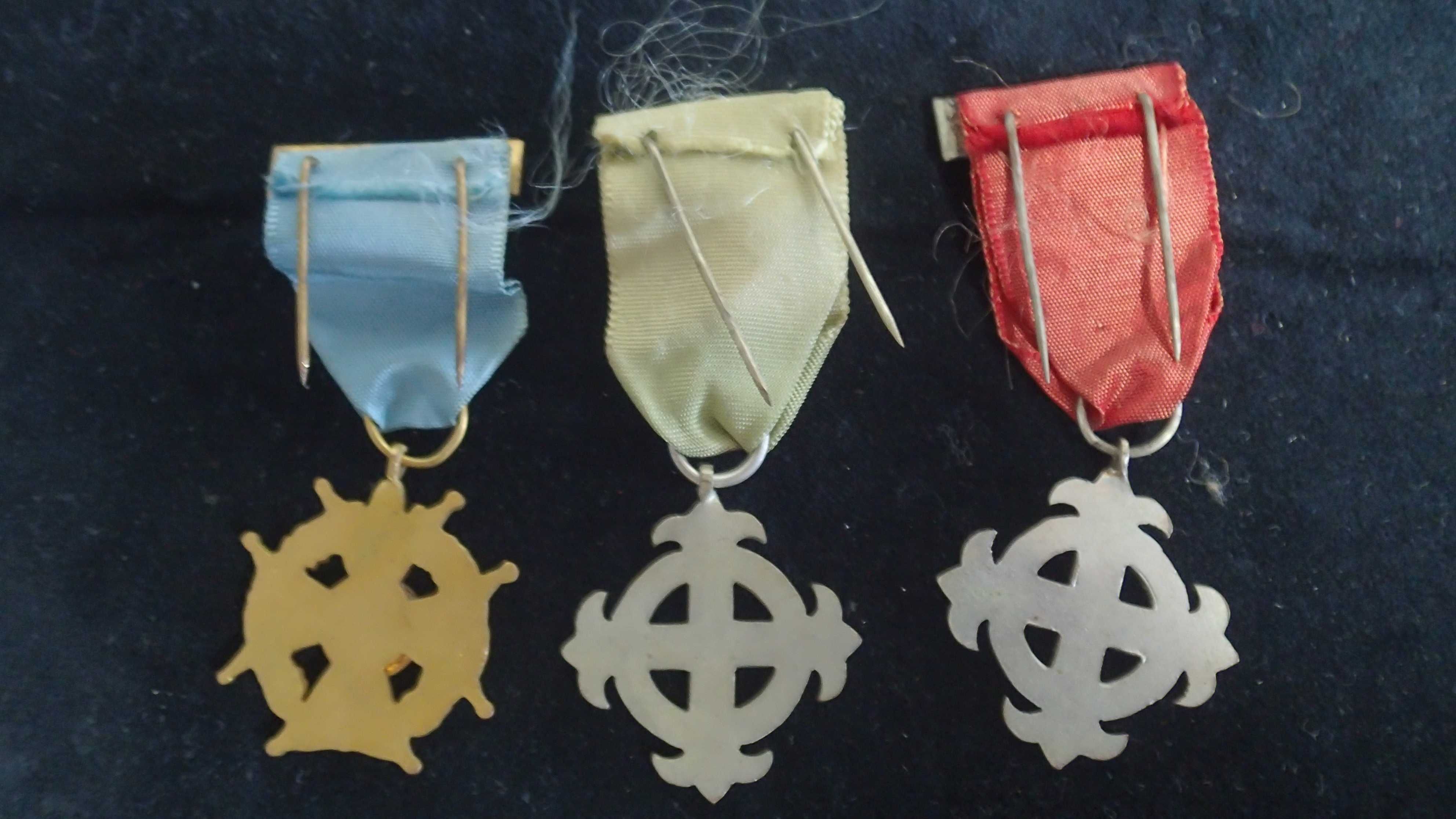 Medalhas de mérito escolar Colégio S.J.Brito
