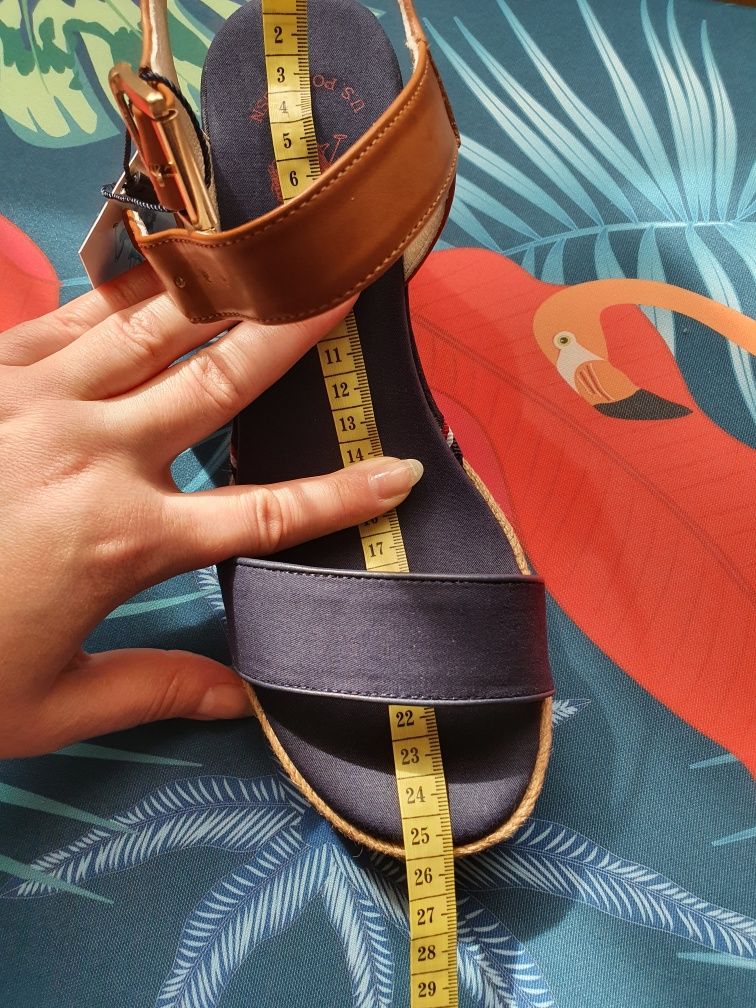 Продам босоножки U.S.POLO ASSN новые