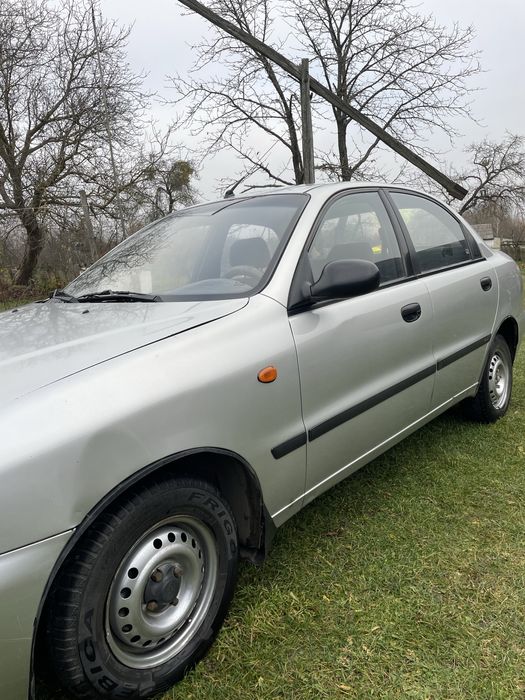 Машина Daewoo Sens