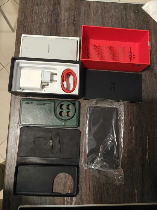 OnePlus 12 16/512GB | Stan Idealny,  Nowa Szybka ochronna, gratisy