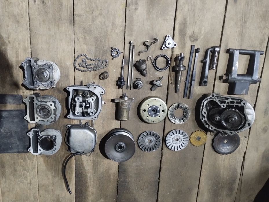 Запчасти китайський скутер 139 qmb