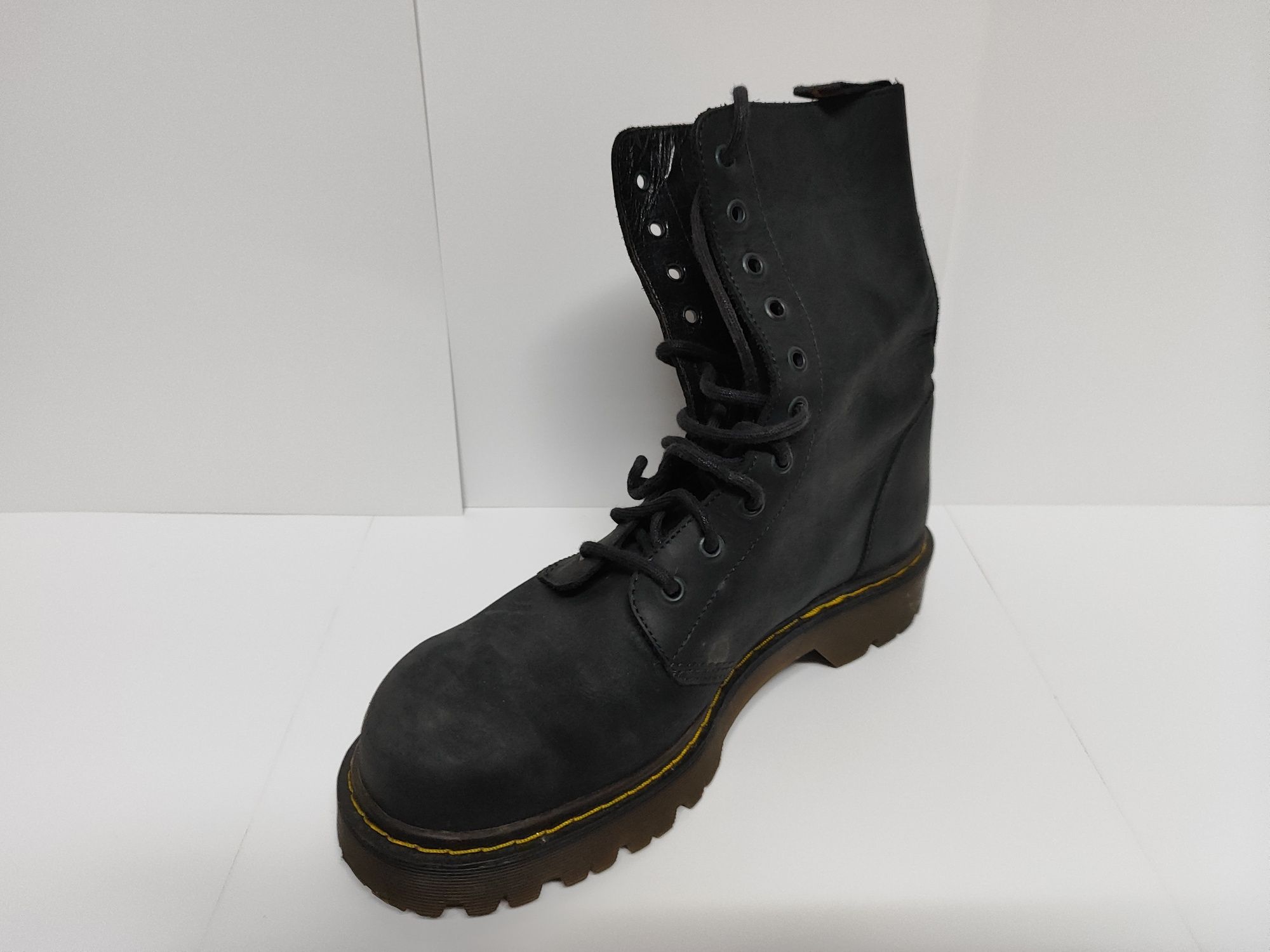Dr. Martinez - Botas