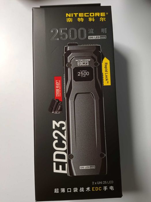 Потужний кишеньковий ліхтар Nitecore EDC23 (USB-C, OLED дисплей)