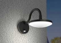 Lampa zewnętrzna Lucande Finny z czujnikami zmierzchu i ruchu