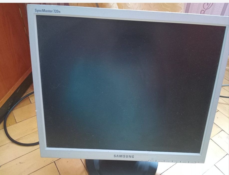 Монітор Samsung 720