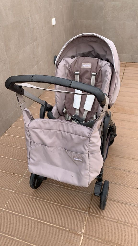 Carrinho de Bebe Trio
