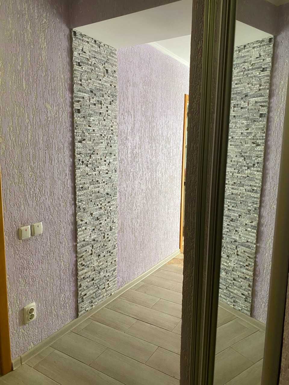 Продаж ч/б з окремим входом район Мрії