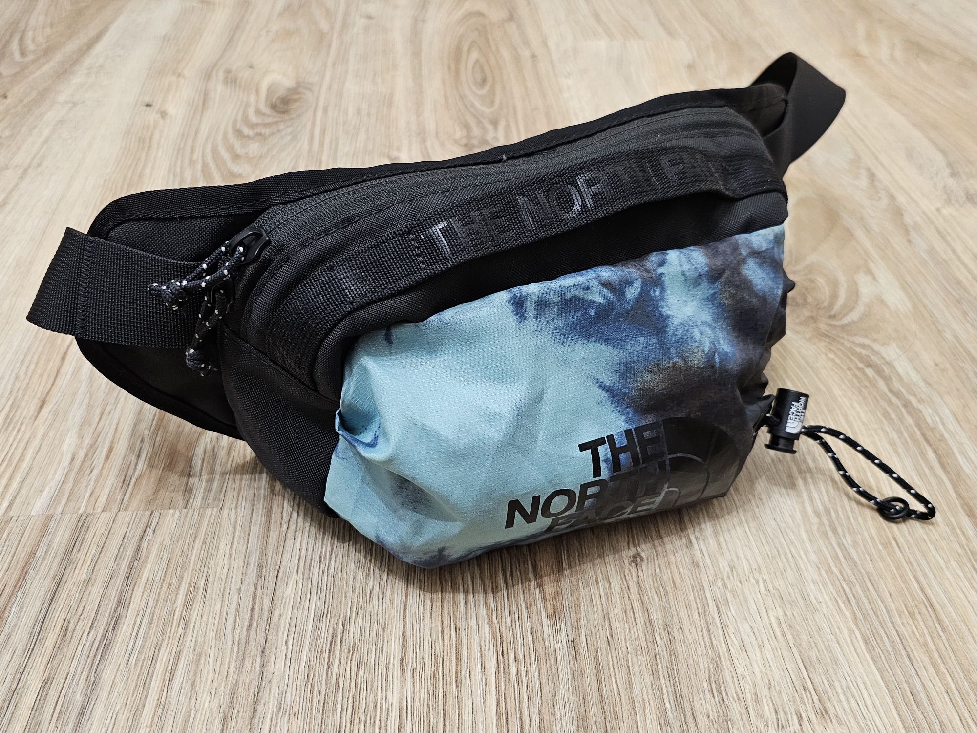 Nerka saszetka biodrówka duża sportowe The North Face L