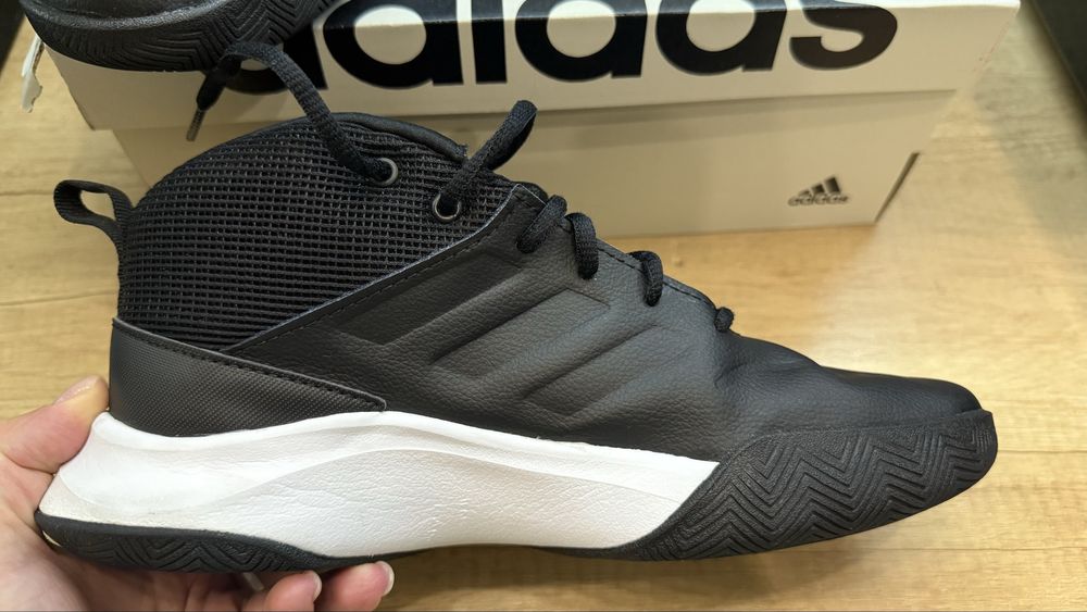 Ботинки Adidas р.37