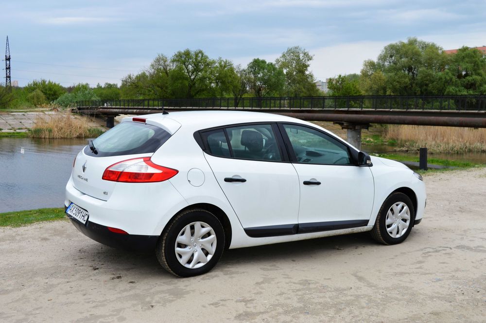 Renault Megan 3, 1.5 dci 2012 год