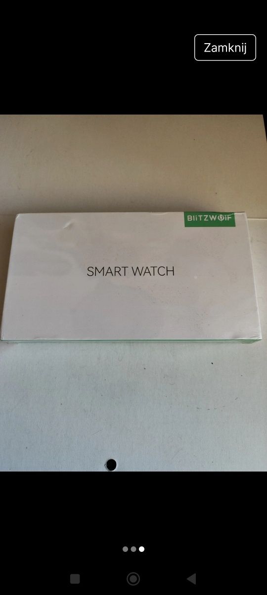 Smartwatch z słuchawkami chowanymi wewnątrz zegarka
