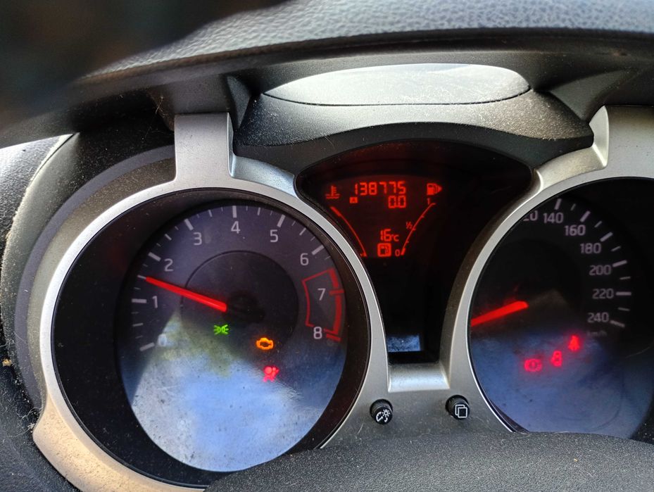 Nissan Juke, 2010 r., 1,6 B, Klimatronik, Uszkodzony