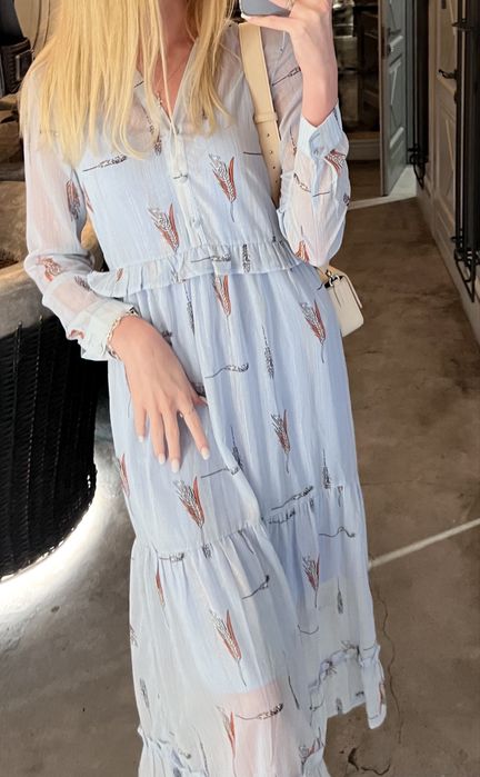 Сукня легка довга гарна літня блакина прзозора