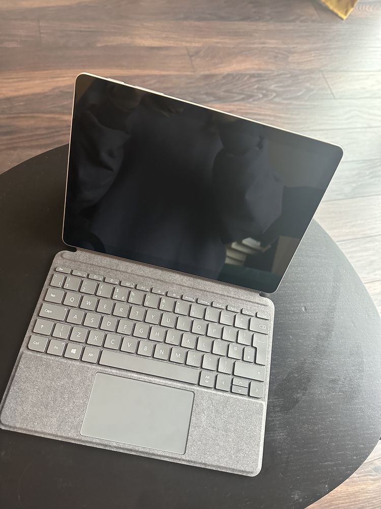 Microsoft Surface Go 2