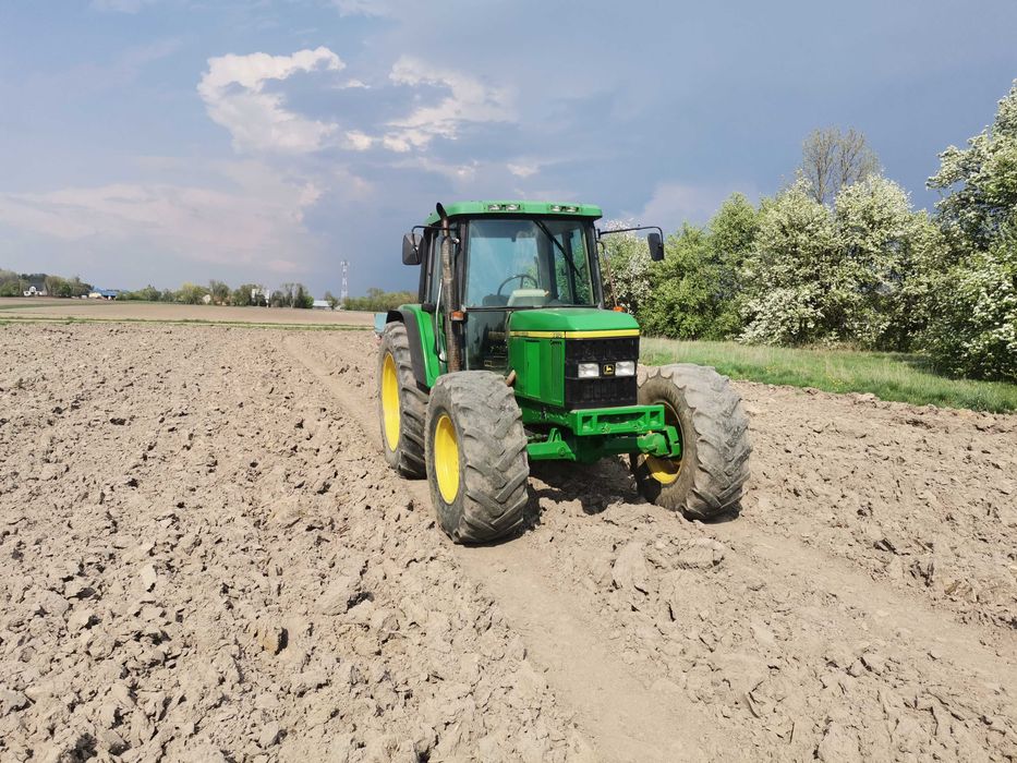 John Deere 6410 PowerQuad 40km/h Renault Ares ehr case mxu fotelpneuma