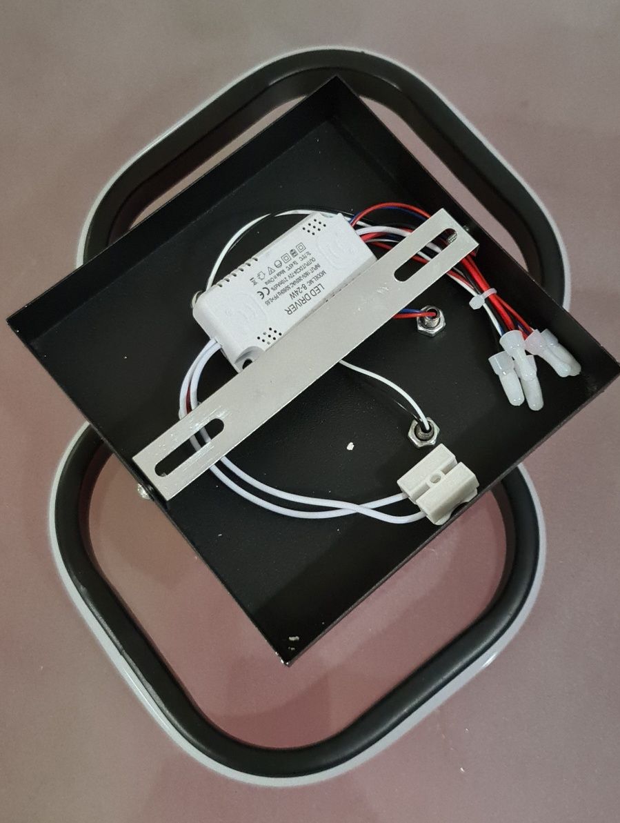 Lampa sufitowa led 3 kolory