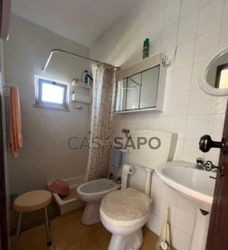 Moradia geminada típicamente alentejana  com 100m²  centro de Monforte