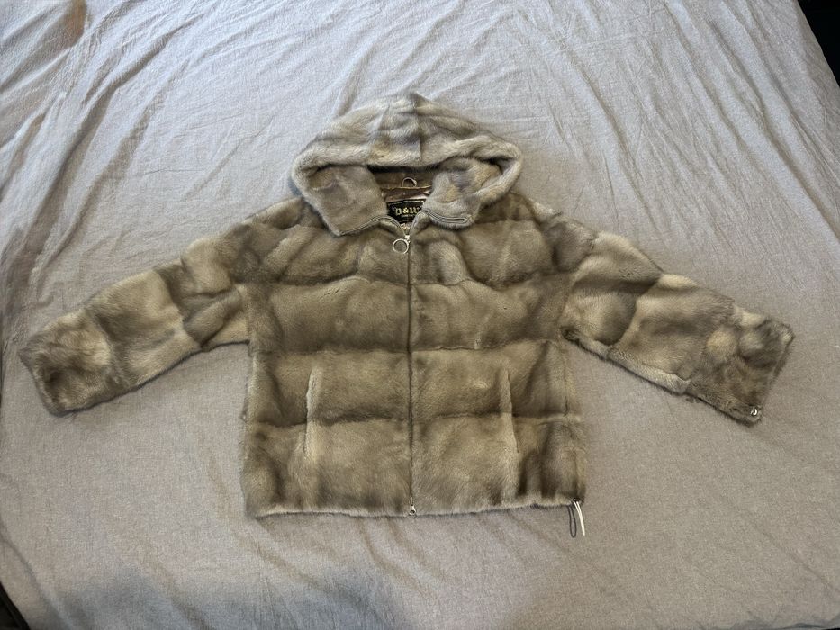 Шуба Норкова, з капюшоном