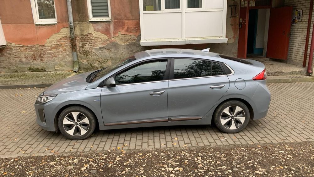 Здам в оренду під таксі!!! Ціна договірна