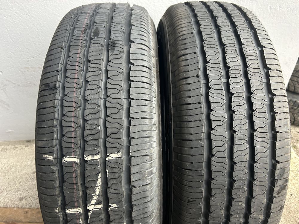 Opony letnie 236/65 R17 x2 szt kumho