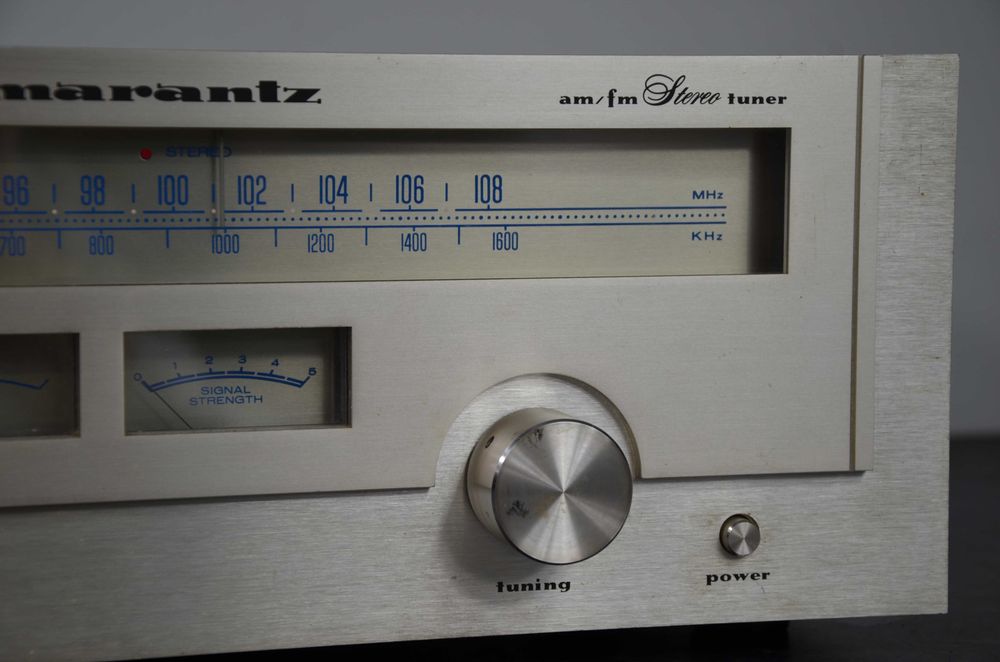 Tuner radiowy analogowy Marantz MODEL 2050 srebrny okazja Japan