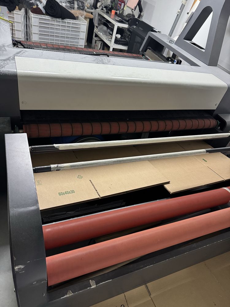 Maquina corte laser p/textil 2 cabeças camera continuo