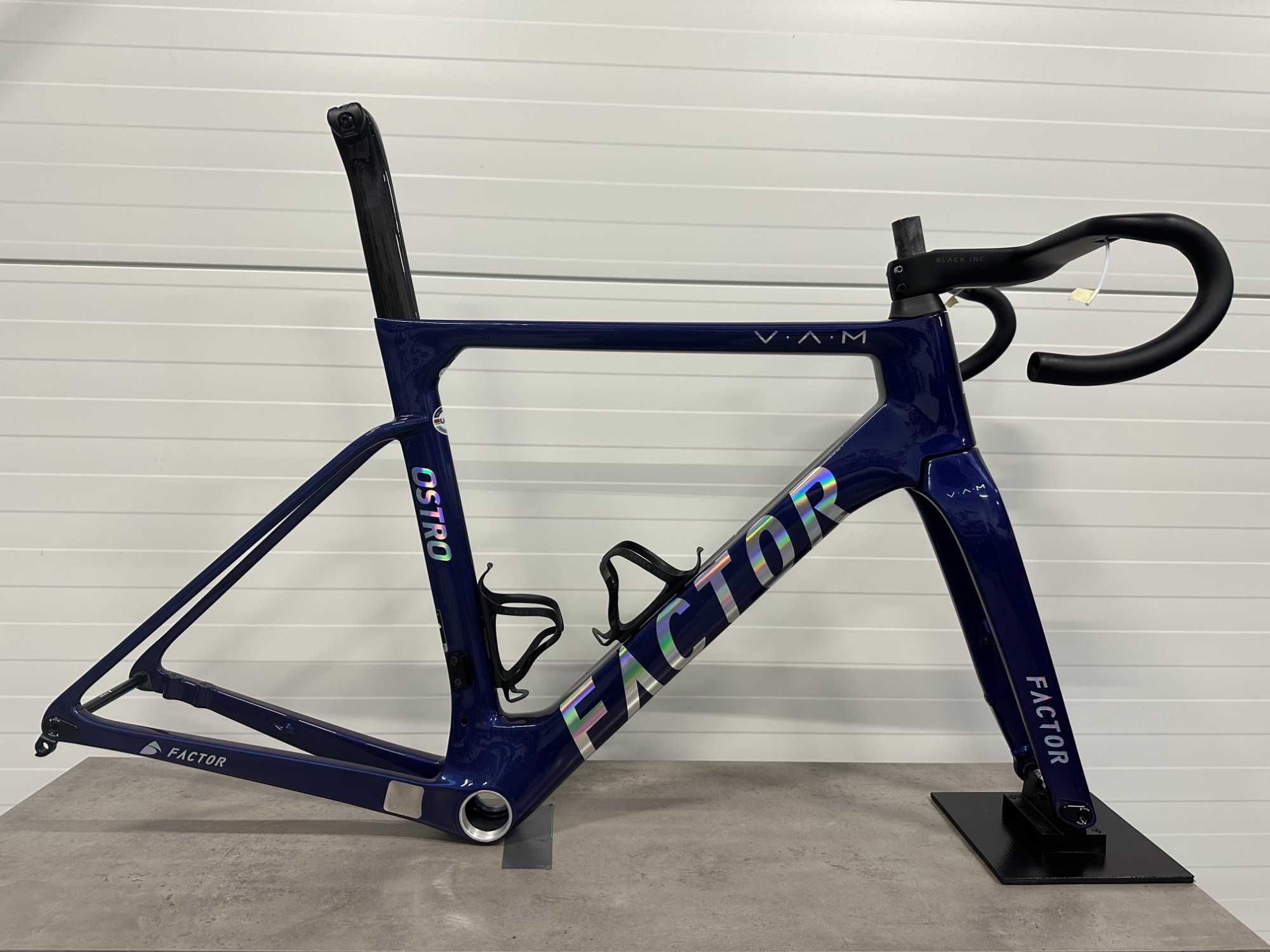 Rama Frame set Factor OSTRO VAM  54cm Chameleon  koła Zipp w zestawie!