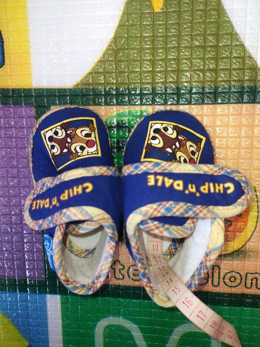 Пінетки сандалі босоніжки тапочки чешки