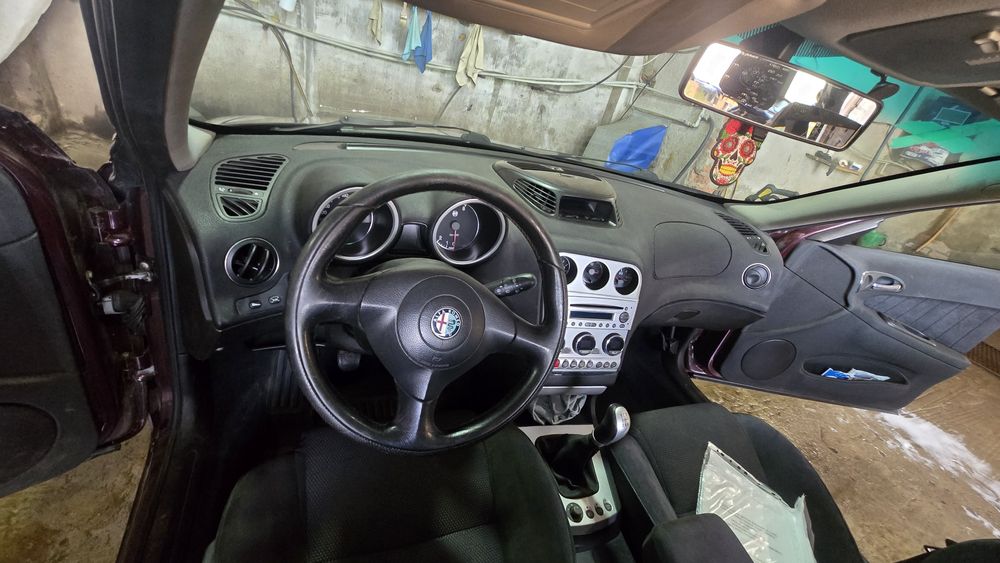 Продам Альфа Ромео 156