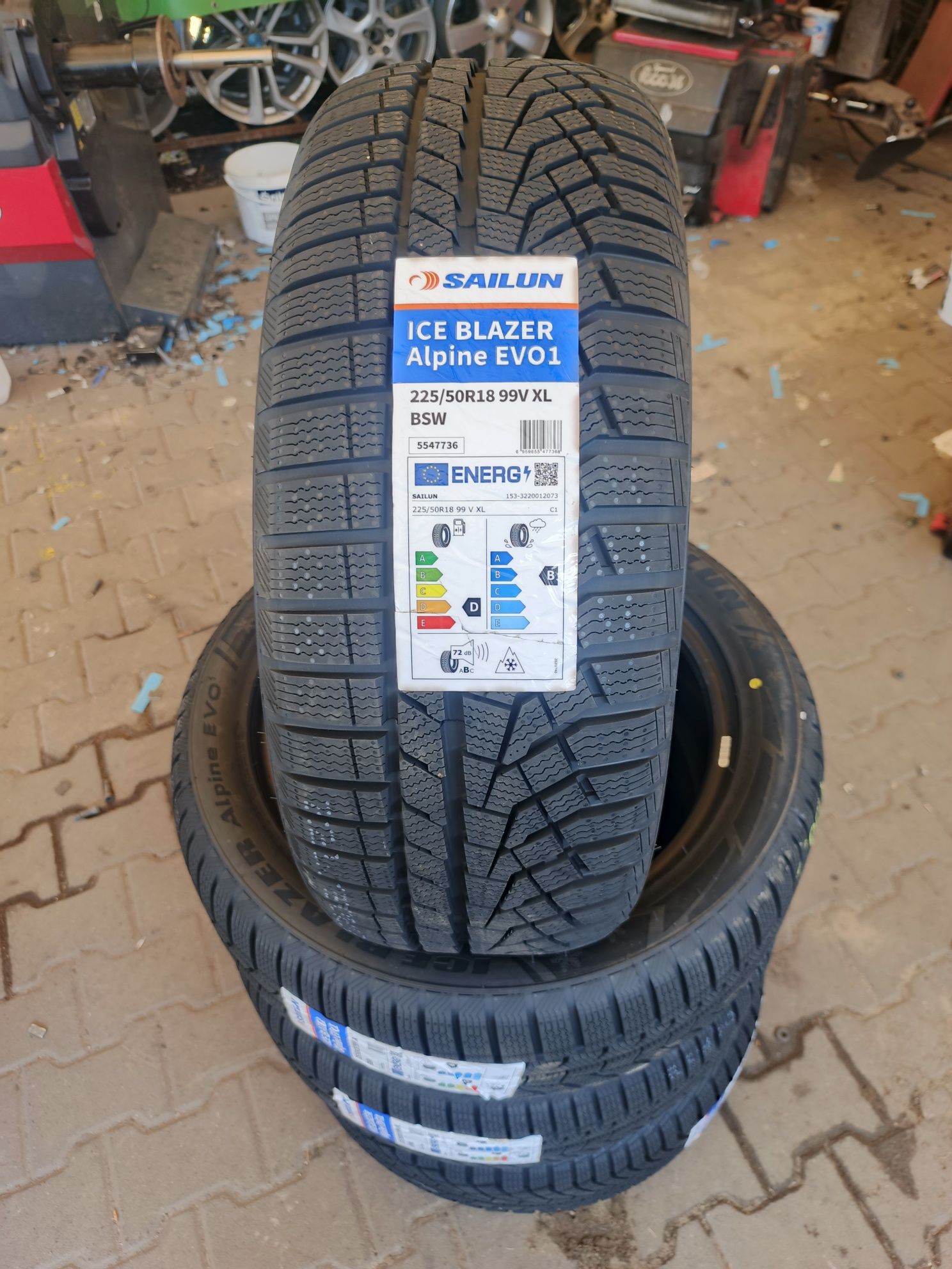 Nowe opony zimowe 225/50/18 99V Sailun Alpine EVO1 2025r