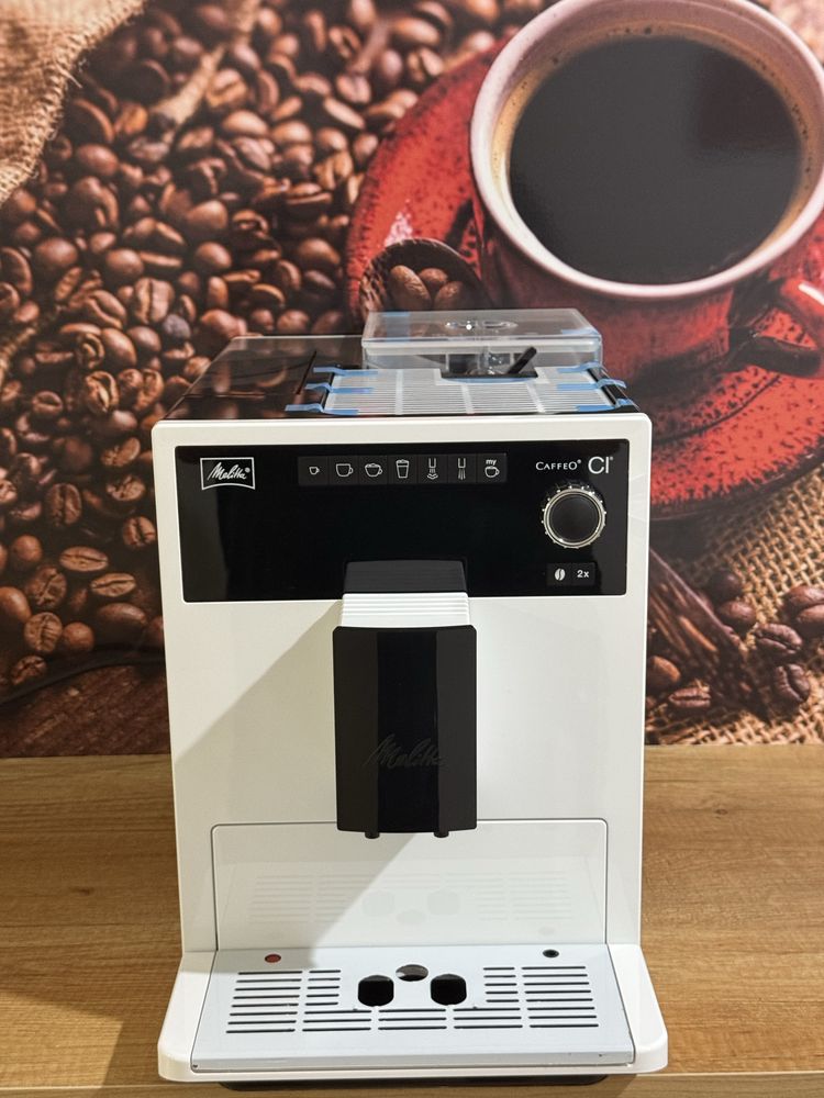 Ekspres do kawy MELITTA CAFFEO CI BIAŁA Auto Cappuccino oraz Latte