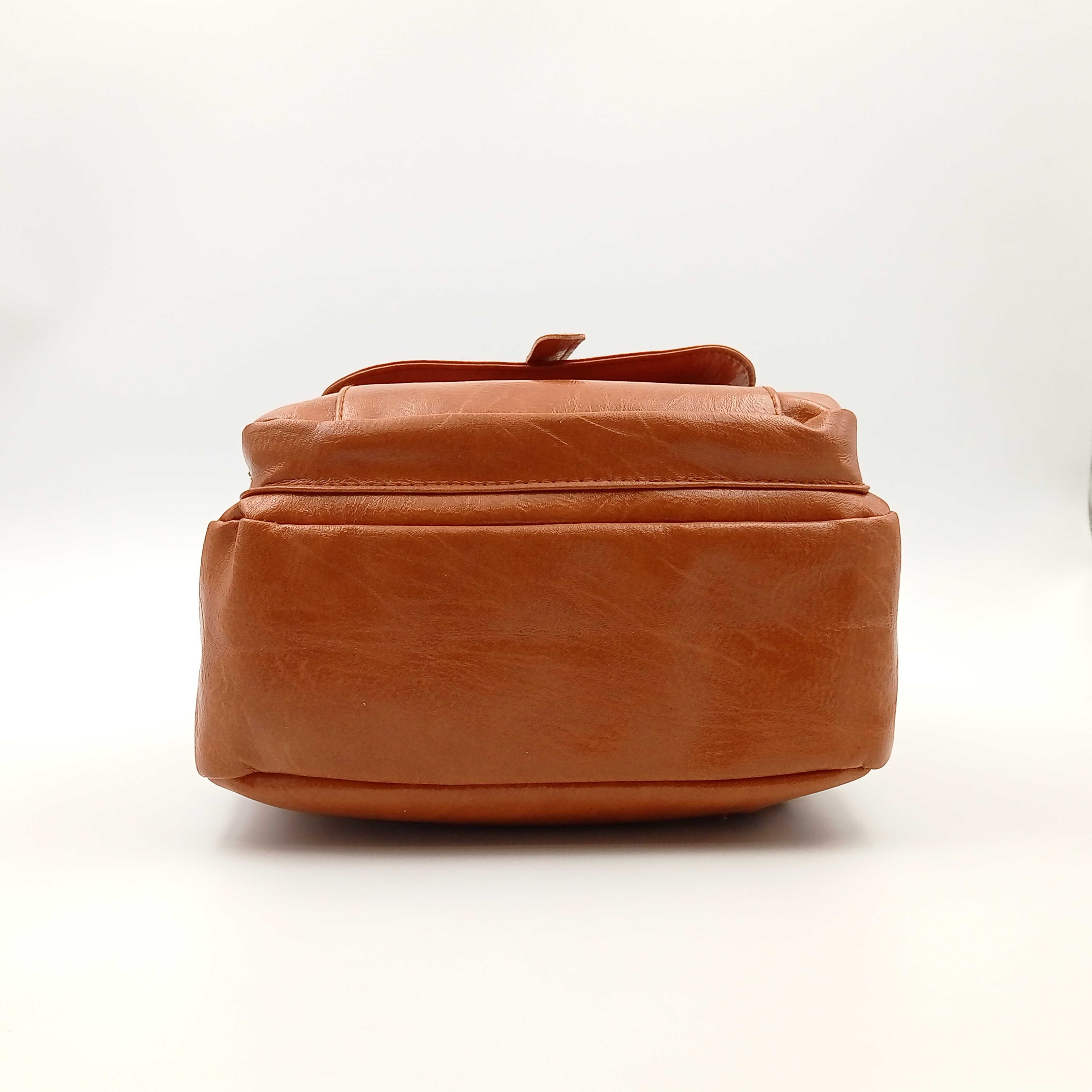 Plecak damski skórzany z klapą Mochila Bolsos brąz