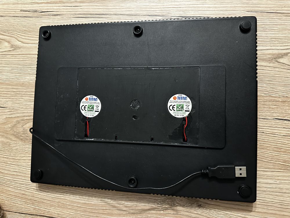 Підставка для охолодження ноутбука G7T  Notebook Coling Pad TITAN