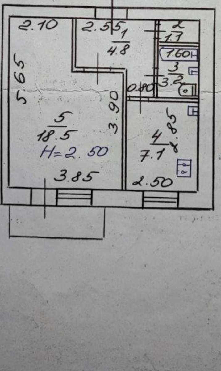 Продам квартиру 1 ком,  метро Индустриальная 5 мин