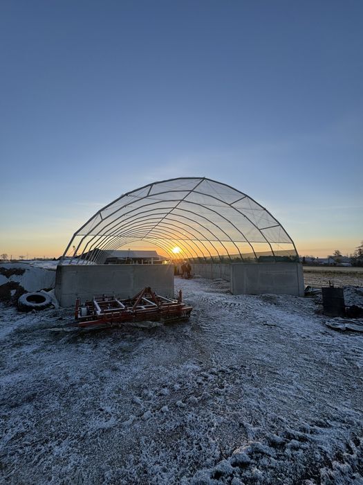 Hale namiotowe łukowe tunelowe kurniki magazynowe produkcyjne inwentar