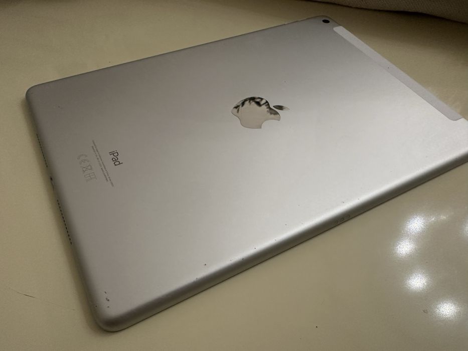Планшет Apple iPad 9 10.2" 2021 Wi-Fi+LTE 64гб Silver