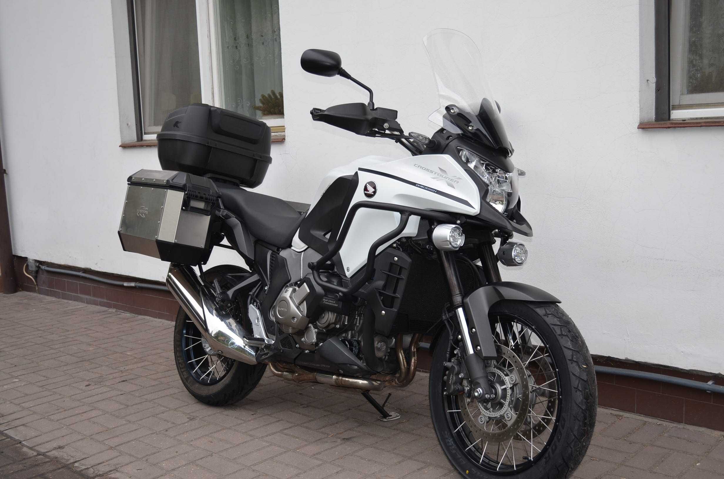 Honda VFR 1200 X Crosstourer DCT automat, przebieg 23,5 tys km.
