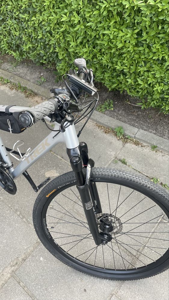 Trek Dual sport 3 L Rock Shox