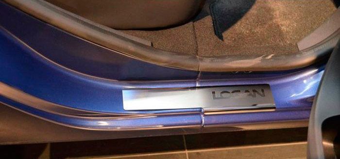 Накладки на пороги Renault Sandero /Duster 2010-2018 / Megane 2 3 4