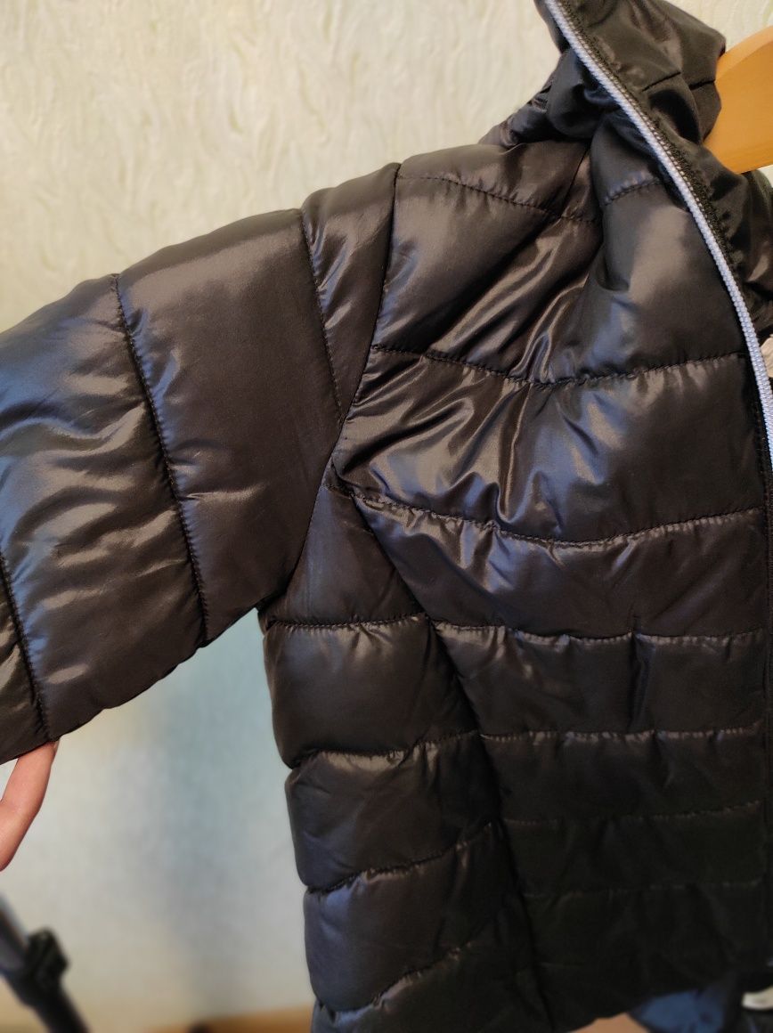 Куртка на дівчинку 10-11 років H&M в ідеальному стані