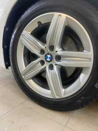 Комплект дисков BMW R17 с зимней резиной GoodYear
