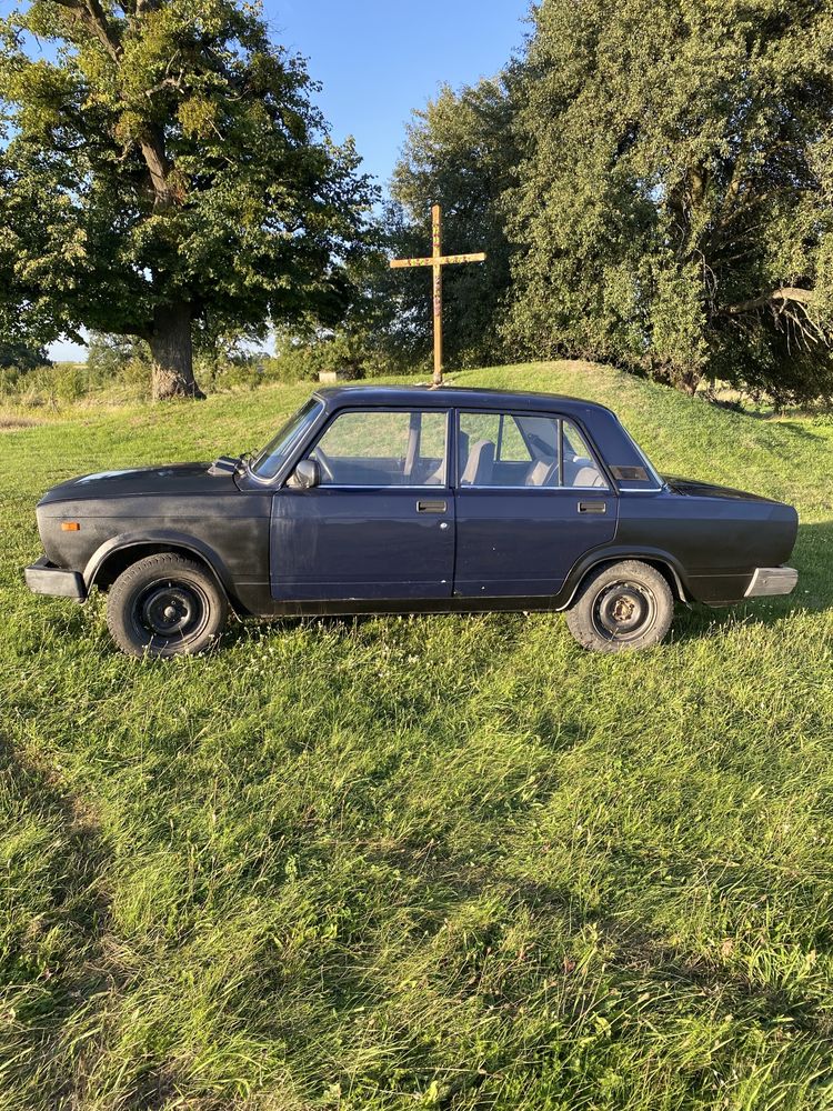 Ваз 2107 жигулі.