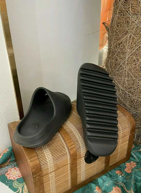 adidas_Yeezy_slide_Nowy*Szarybuty*Moda_Unisexkapcie.39