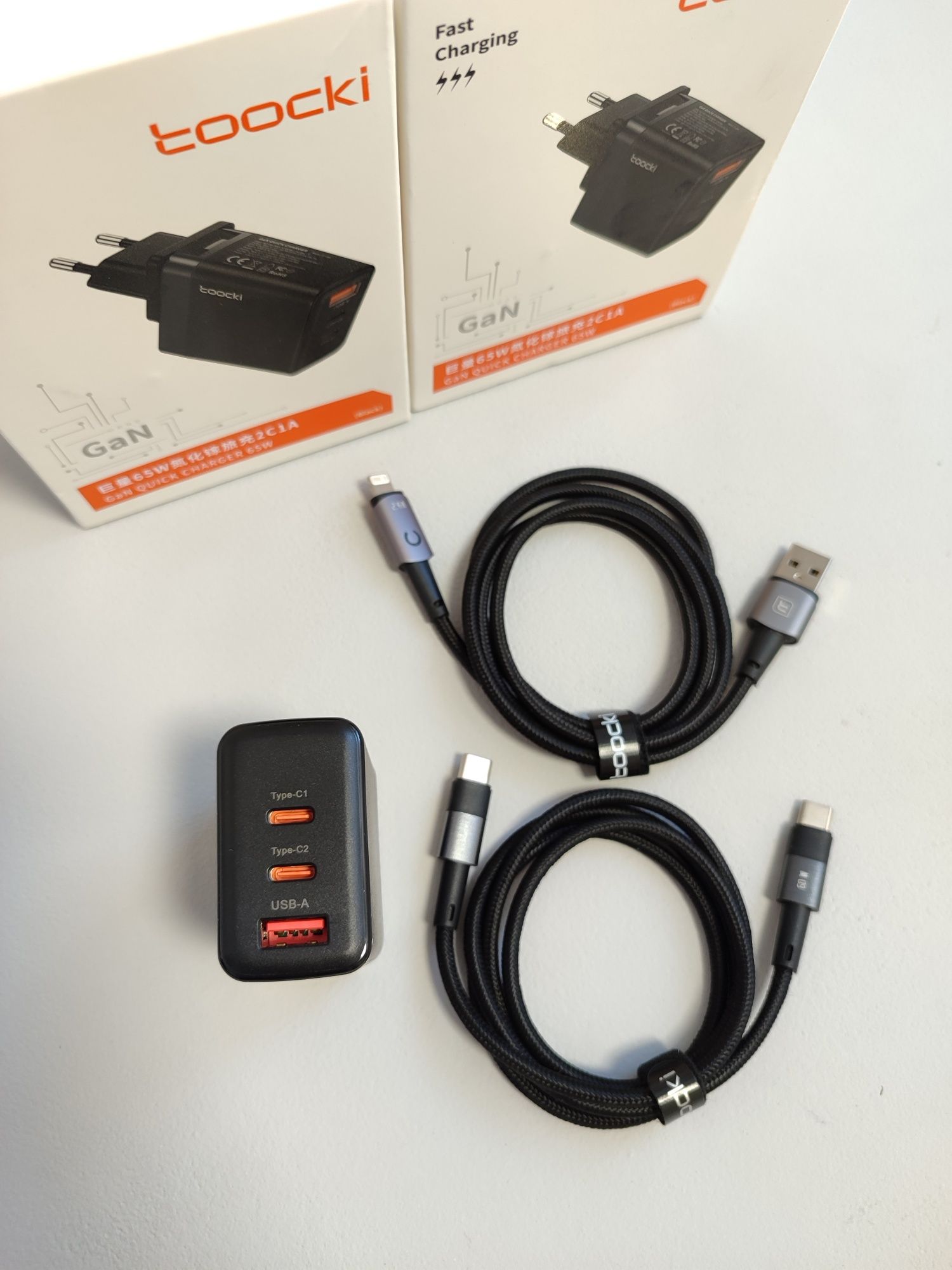 Зарядка для ноутбука телефона toocki 65w чорна зарядний пристрій baseu