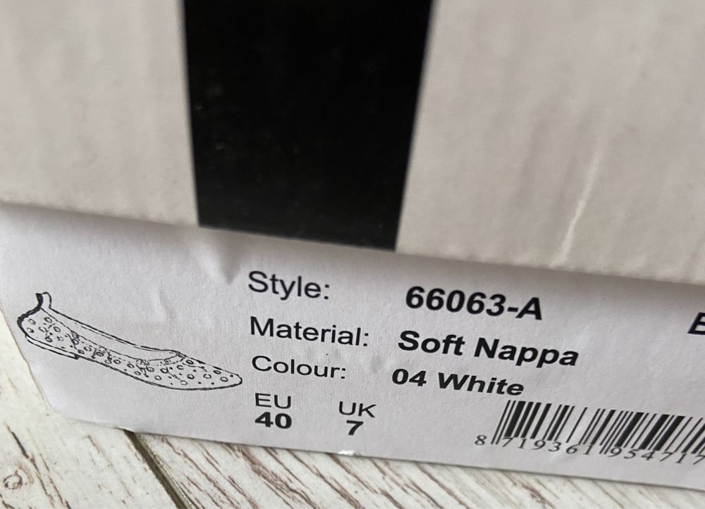 Bronx buty baleriny skóra roz.40