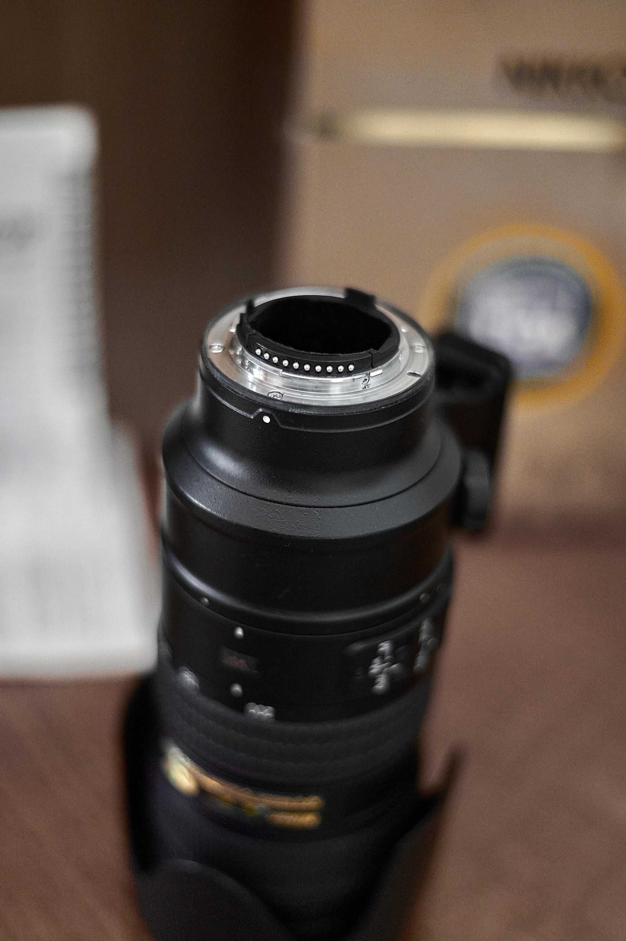 Nikon AF-S  70-200mm f/2.8G ED VR II